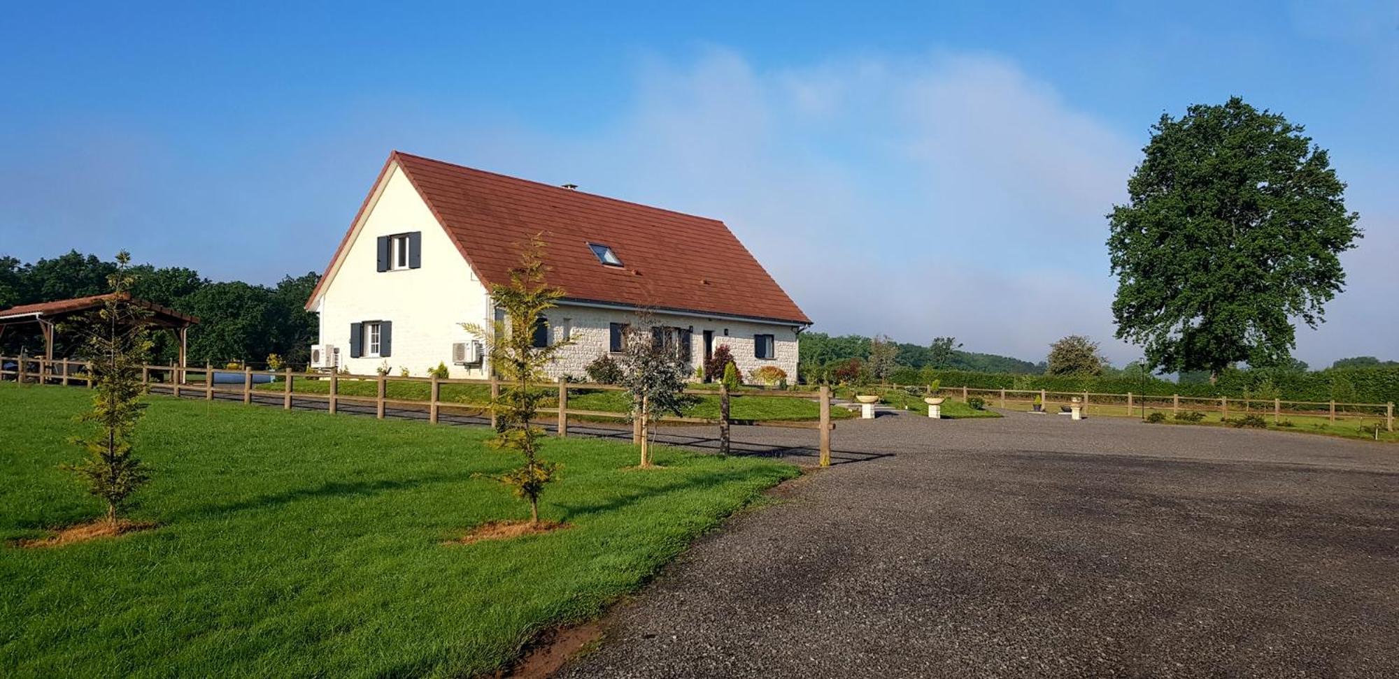 Le Clos Des Prairies Suite 2 Grandes Chambres Saint-Yan Kültér fotó